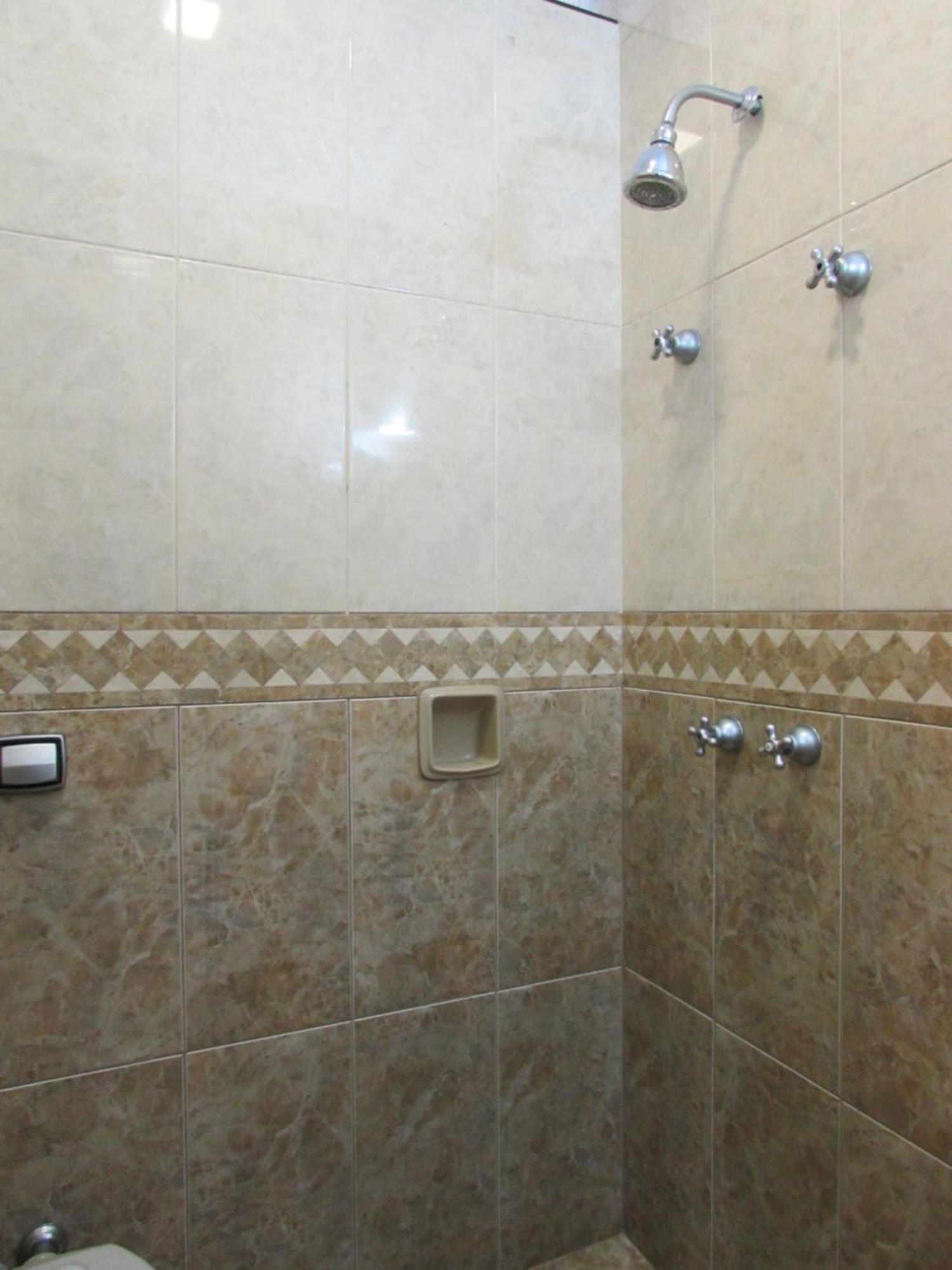 Hotel Paramount- Proximo A 25 De Marco Bras Bom Retiro E Expo Center Norte "Garanta Ja Sua Reserva" サンパウロ エクステリア 写真