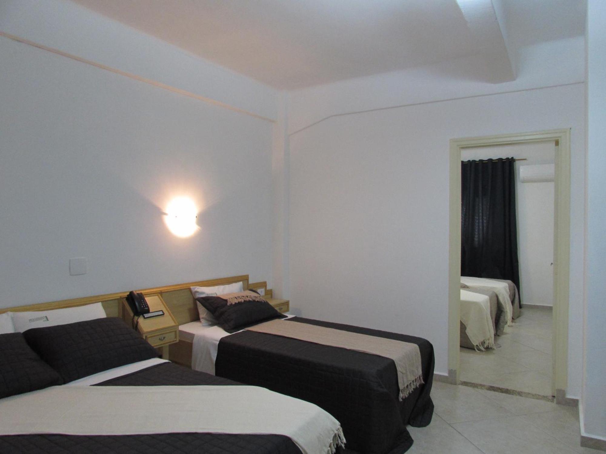Hotel Paramount- Proximo A 25 De Marco Bras Bom Retiro E Expo Center Norte "Garanta Ja Sua Reserva" サンパウロ エクステリア 写真