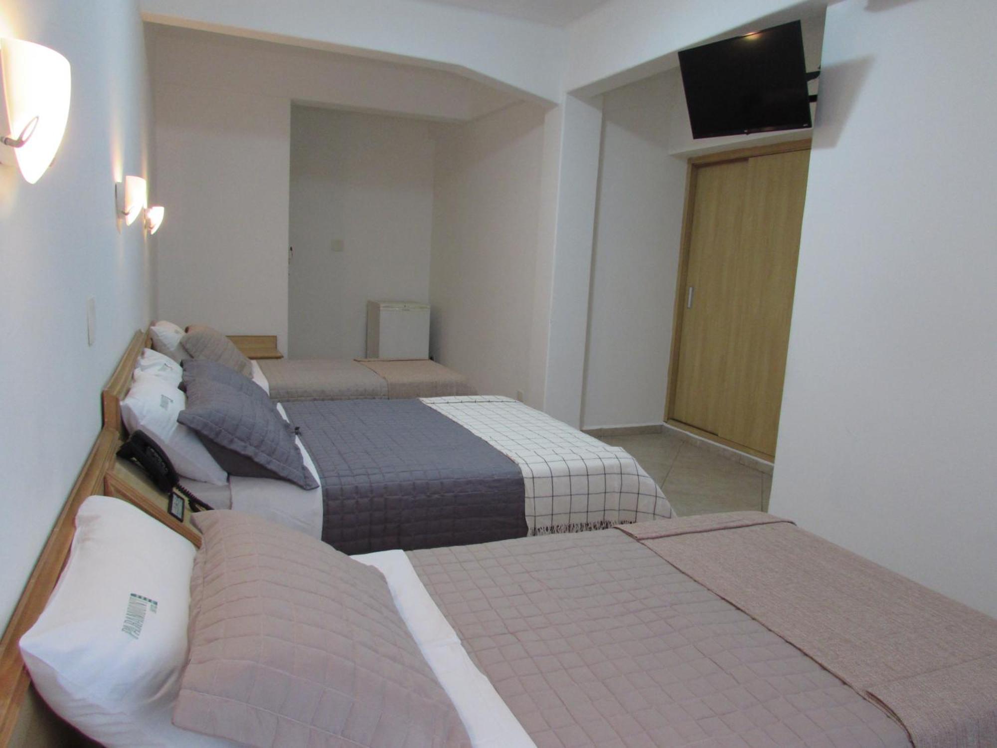Hotel Paramount- Proximo A 25 De Marco Bras Bom Retiro E Expo Center Norte "Garanta Ja Sua Reserva" サンパウロ エクステリア 写真