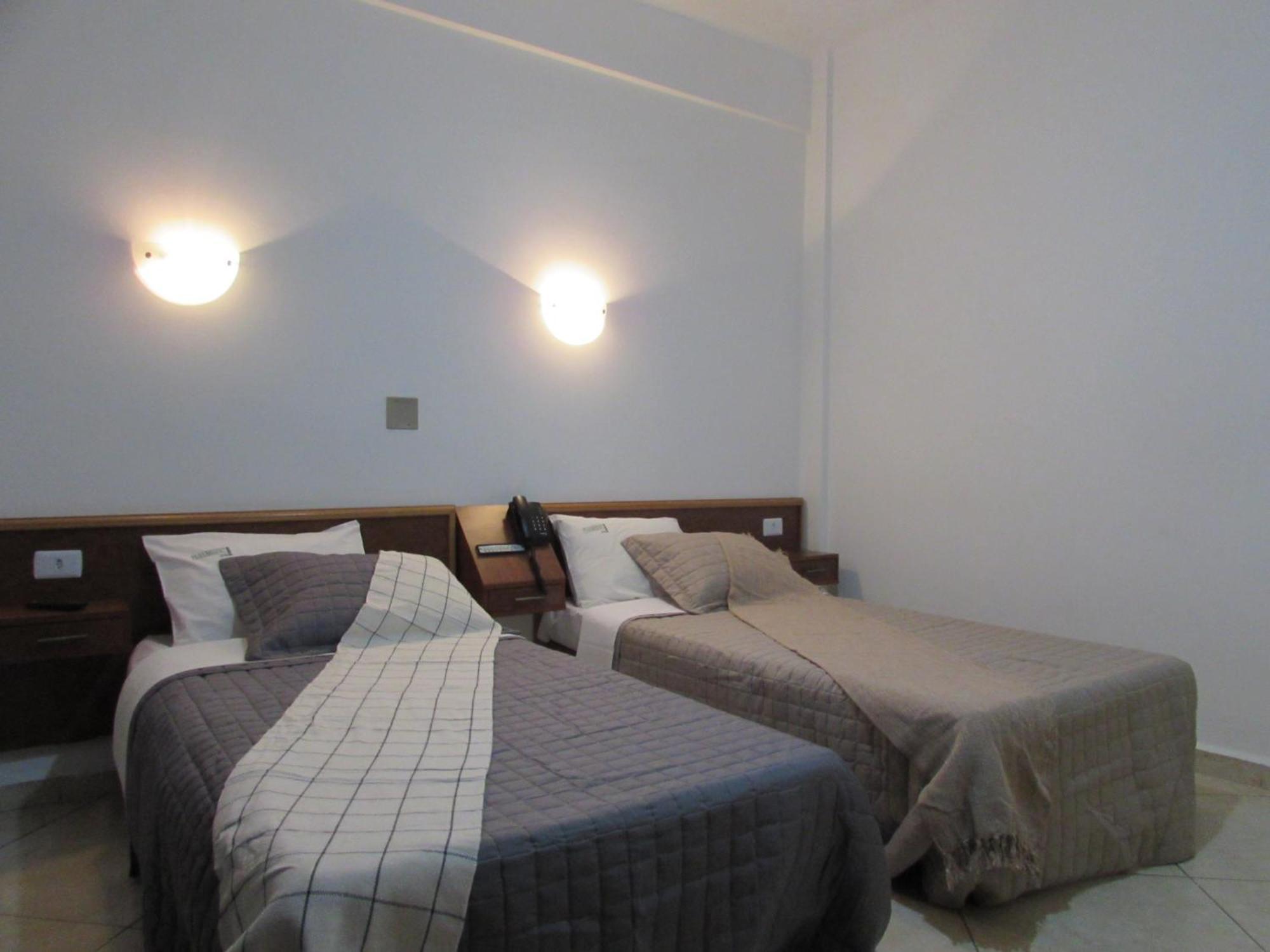 Hotel Paramount- Proximo A 25 De Marco Bras Bom Retiro E Expo Center Norte "Garanta Ja Sua Reserva" サンパウロ エクステリア 写真