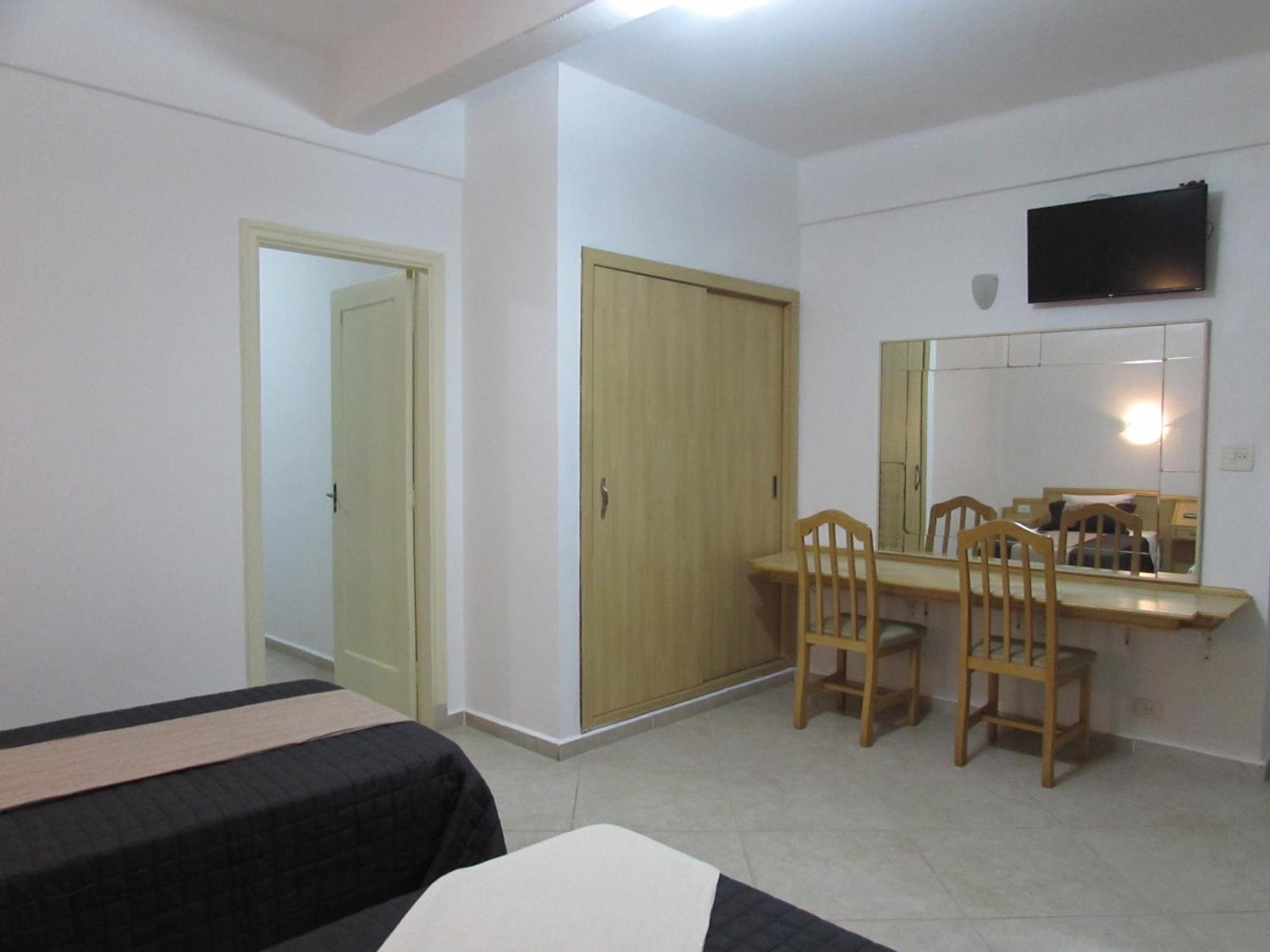 Hotel Paramount- Proximo A 25 De Marco Bras Bom Retiro E Expo Center Norte "Garanta Ja Sua Reserva" サンパウロ エクステリア 写真